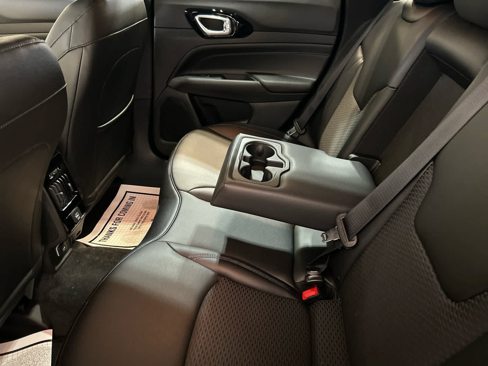New 2026 Jeep Compass Latitude AWD/4WD image 9