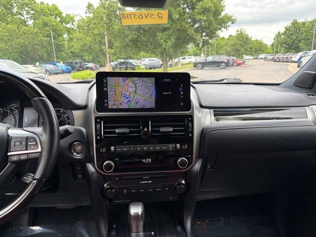 Used 2023 Lexus GX 460 Premium w/ Premium Package AWD/4WD image 14