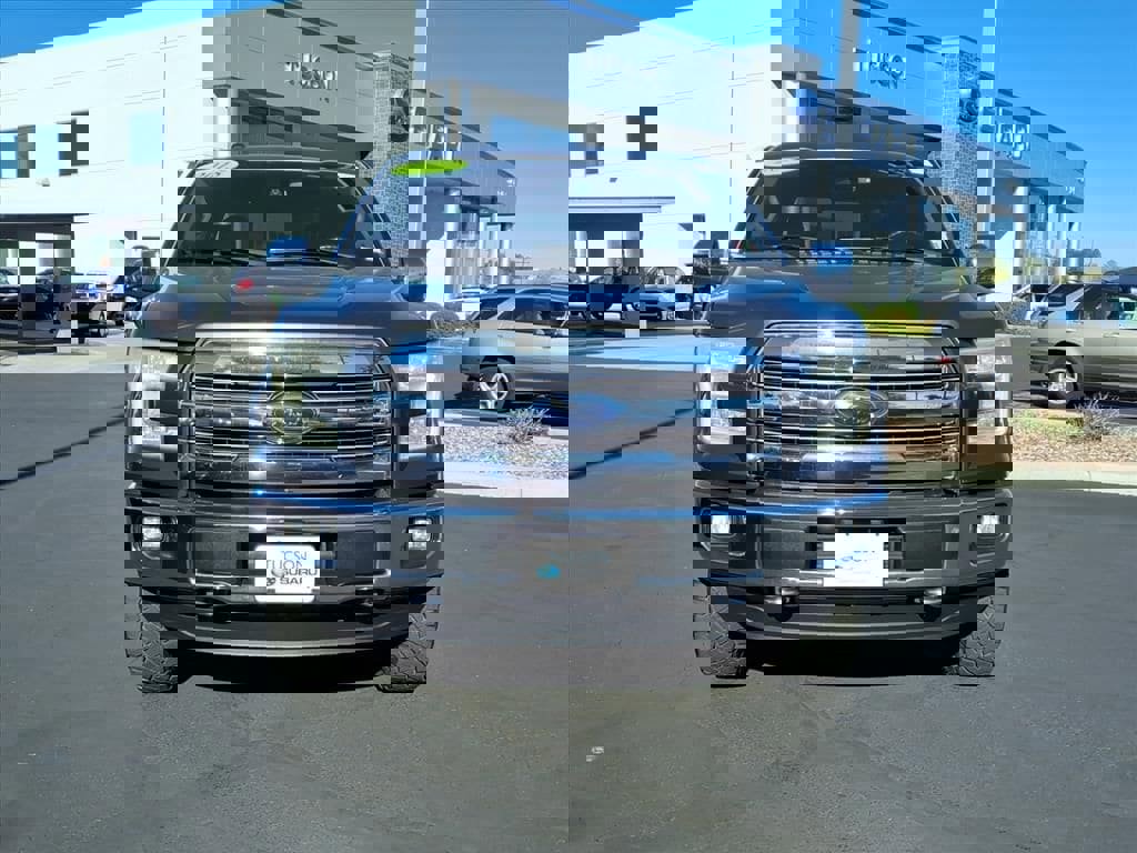 Used 2015 Ford F150 Lariat w/ Equipment Group 502A Luxury image 8