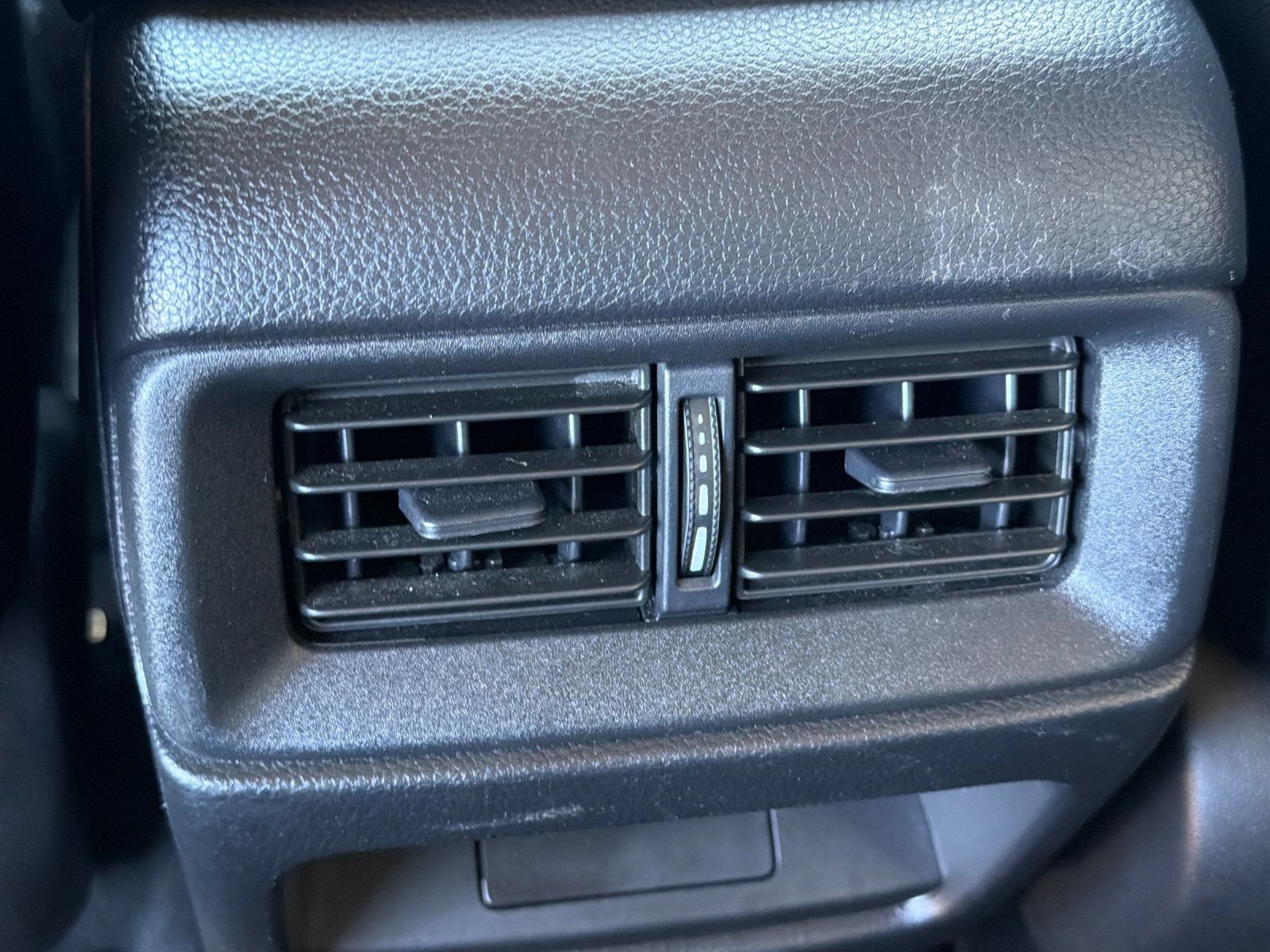Used 2025 Honda CR-V LX image 33