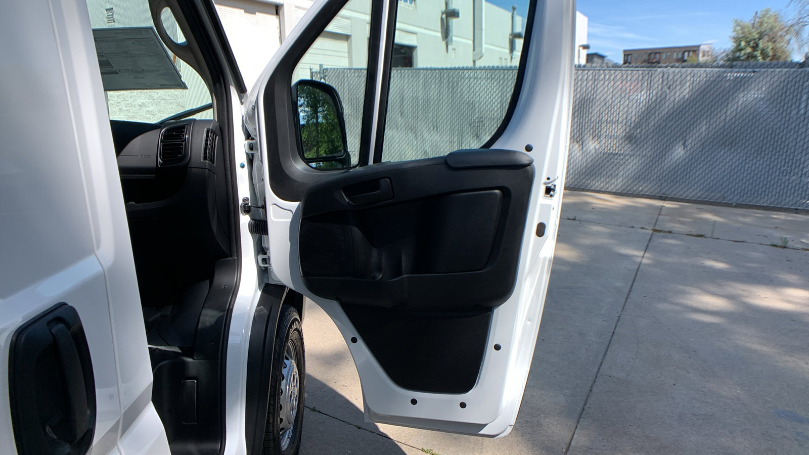 New 2025 RAM ProMaster 1500 w/ Convenience Group image 22