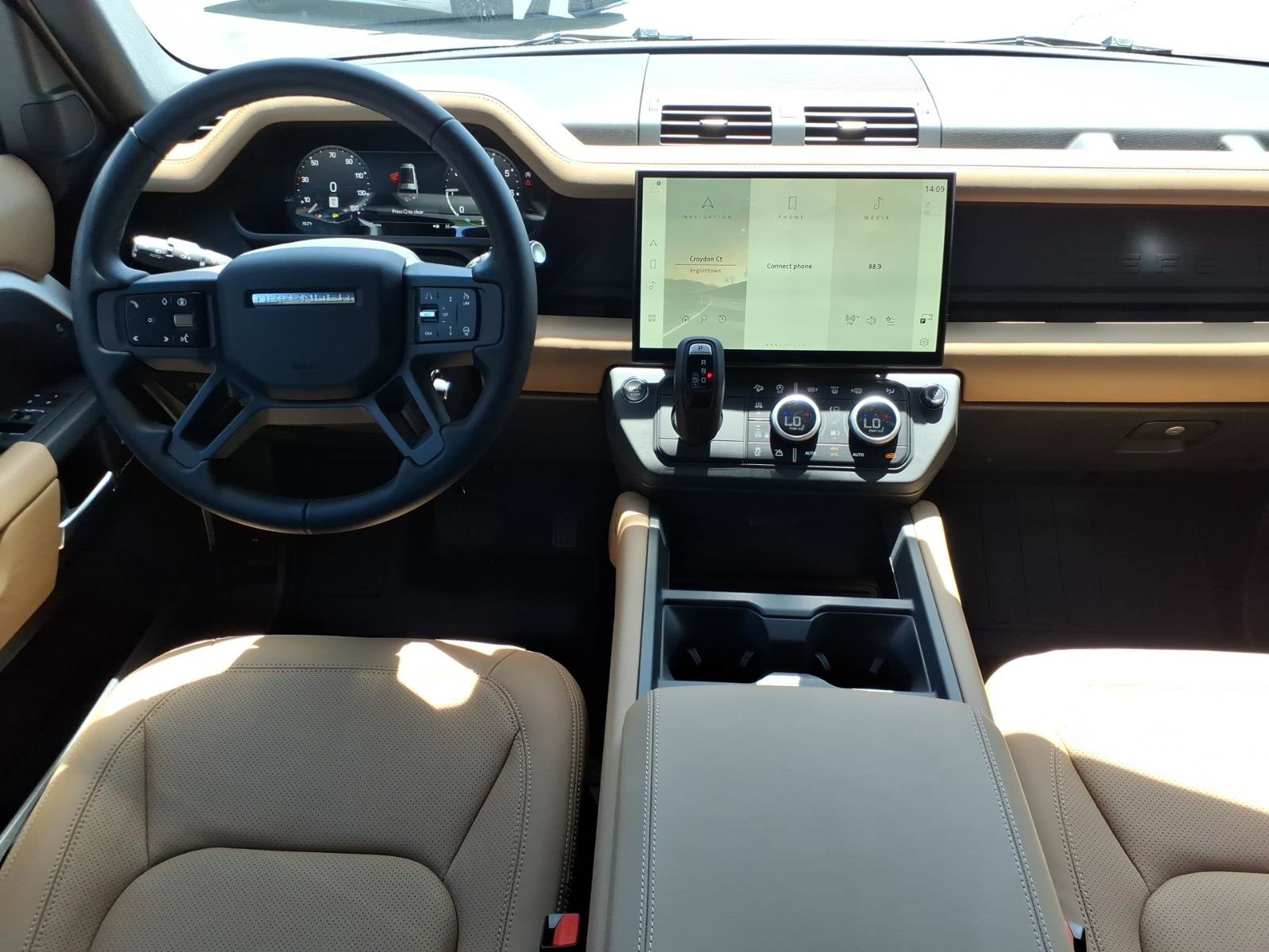 New 2026 Land Rover Defender 130 S AWD/4WD image 4
