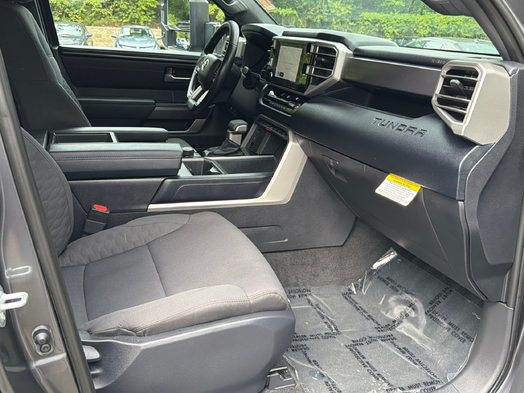 Used 2026 Toyota Tundra SR5 w/ SR5 Convenience Package AWD/4WD image 10