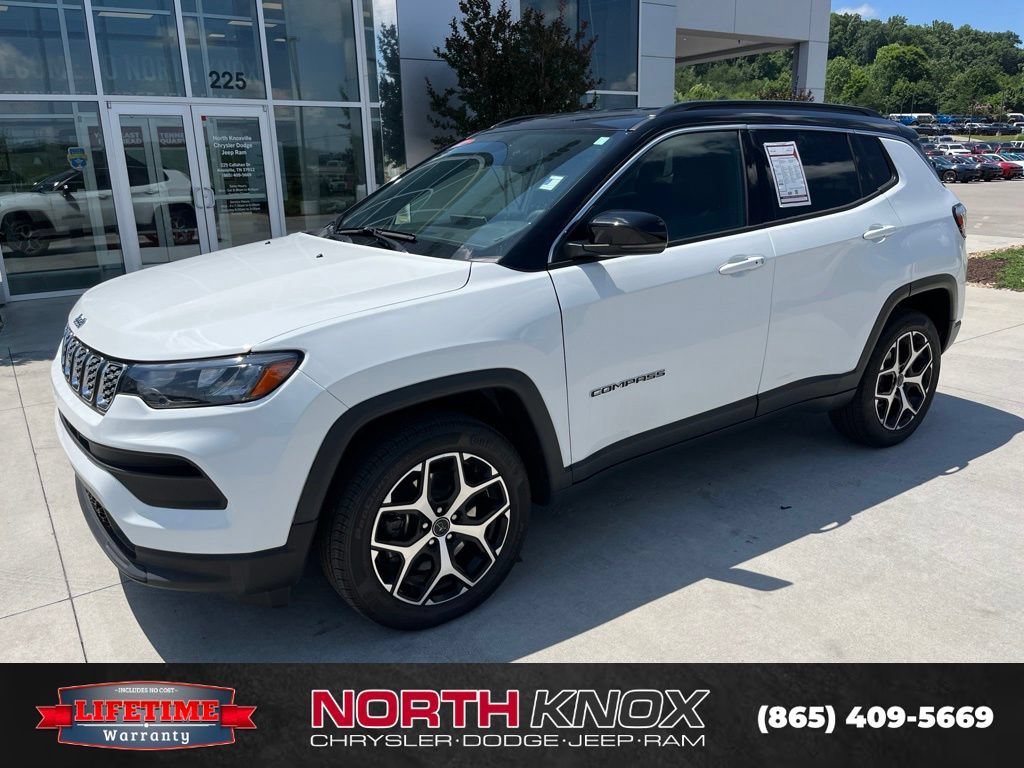 Used 2025 Jeep Compass Limited AWD/4WD image 1