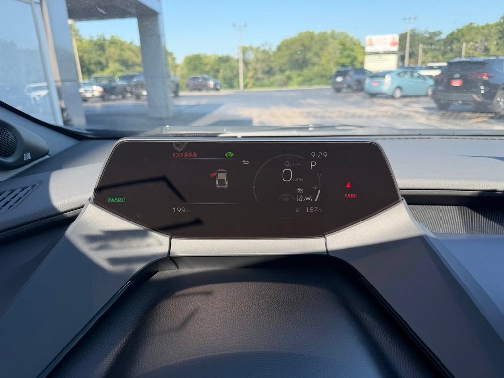 New 2026 Toyota Prius Limited FWD image 12