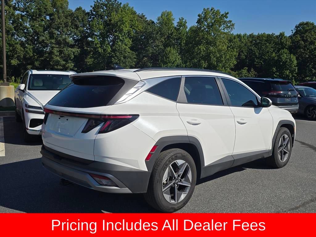Used 2025 Hyundai Tucson SEL FWD image 3