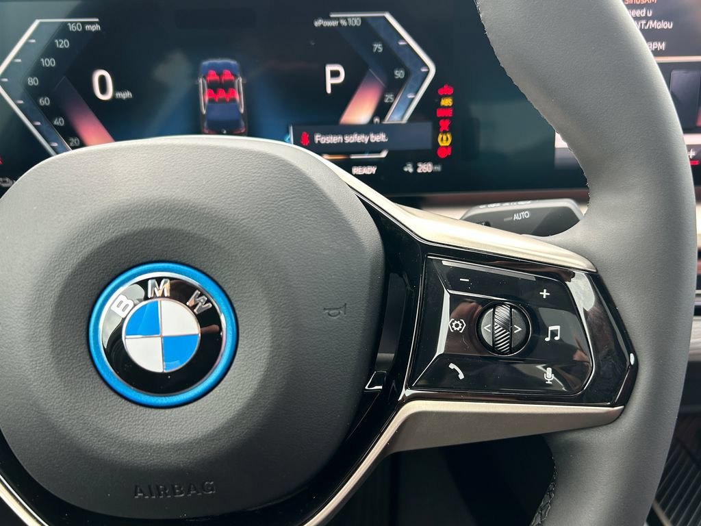 New 2027 BMW i5 eDrive40 w/ Executive Package RWD image 20