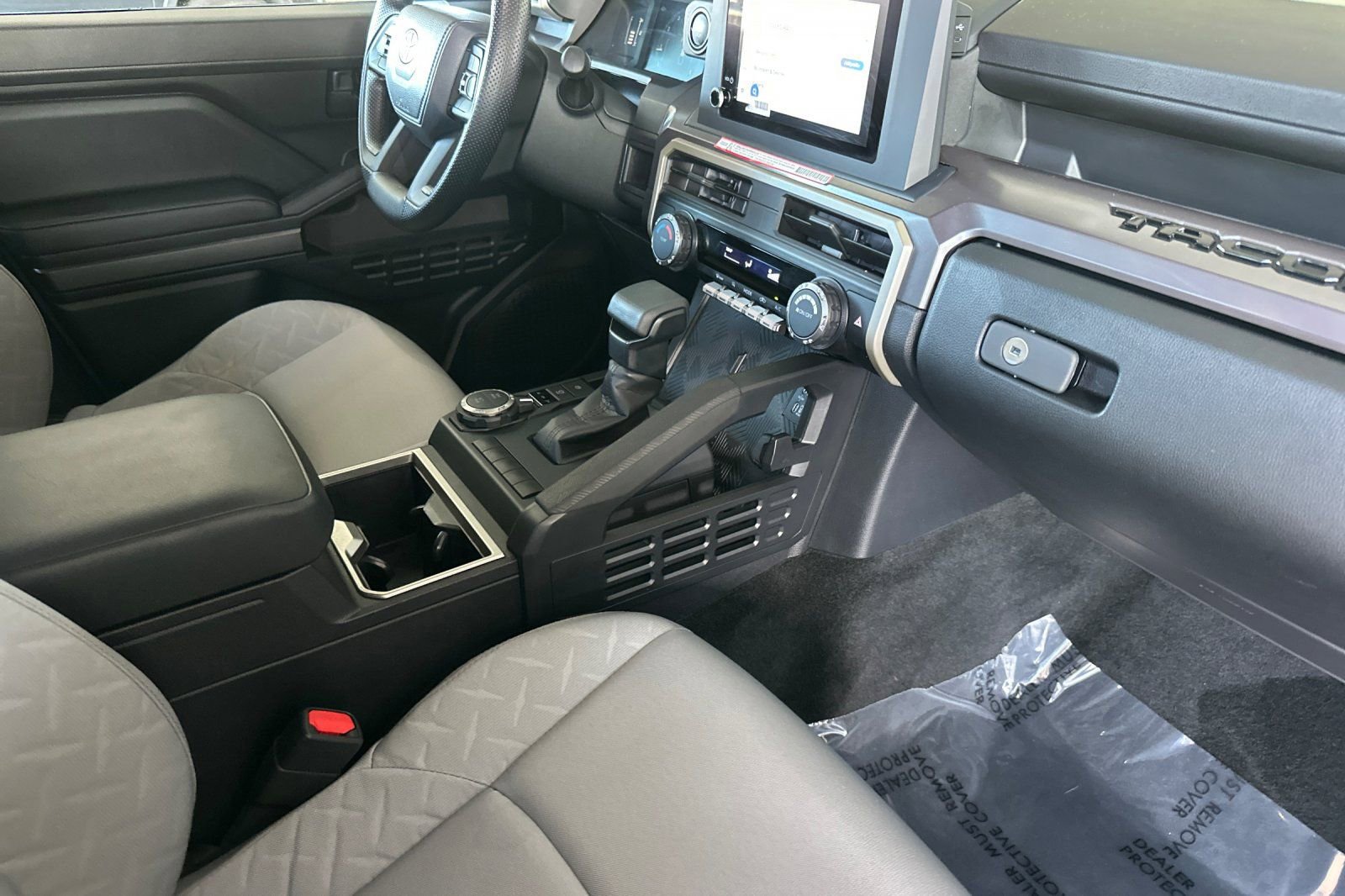 Certified 2025 Toyota Tacoma SR5 image 18