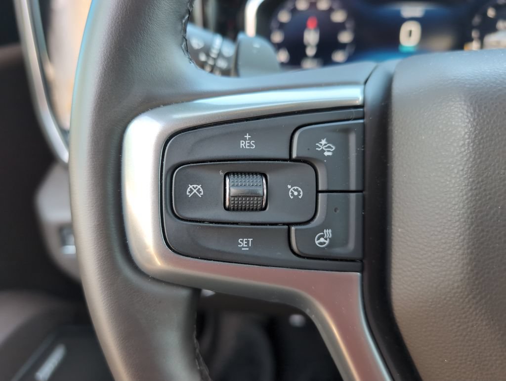 Used 2025 Chevrolet Silverado 1500 LTZ w/ LTZ Convenience Package II AWD/4WD image 19