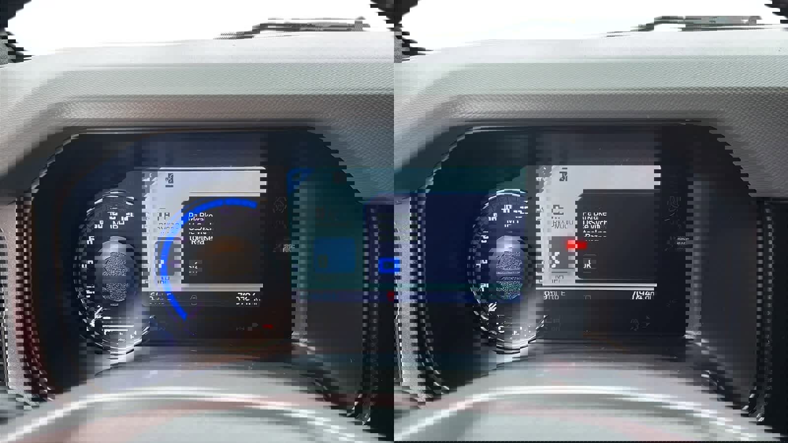 Used 2022 Ford Bronco Black Diamond image 16