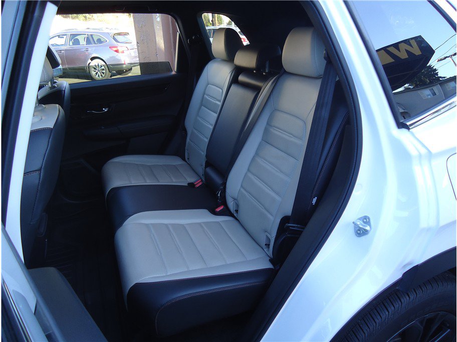 Used 2025 Honda CR-V Sport Touring image 16