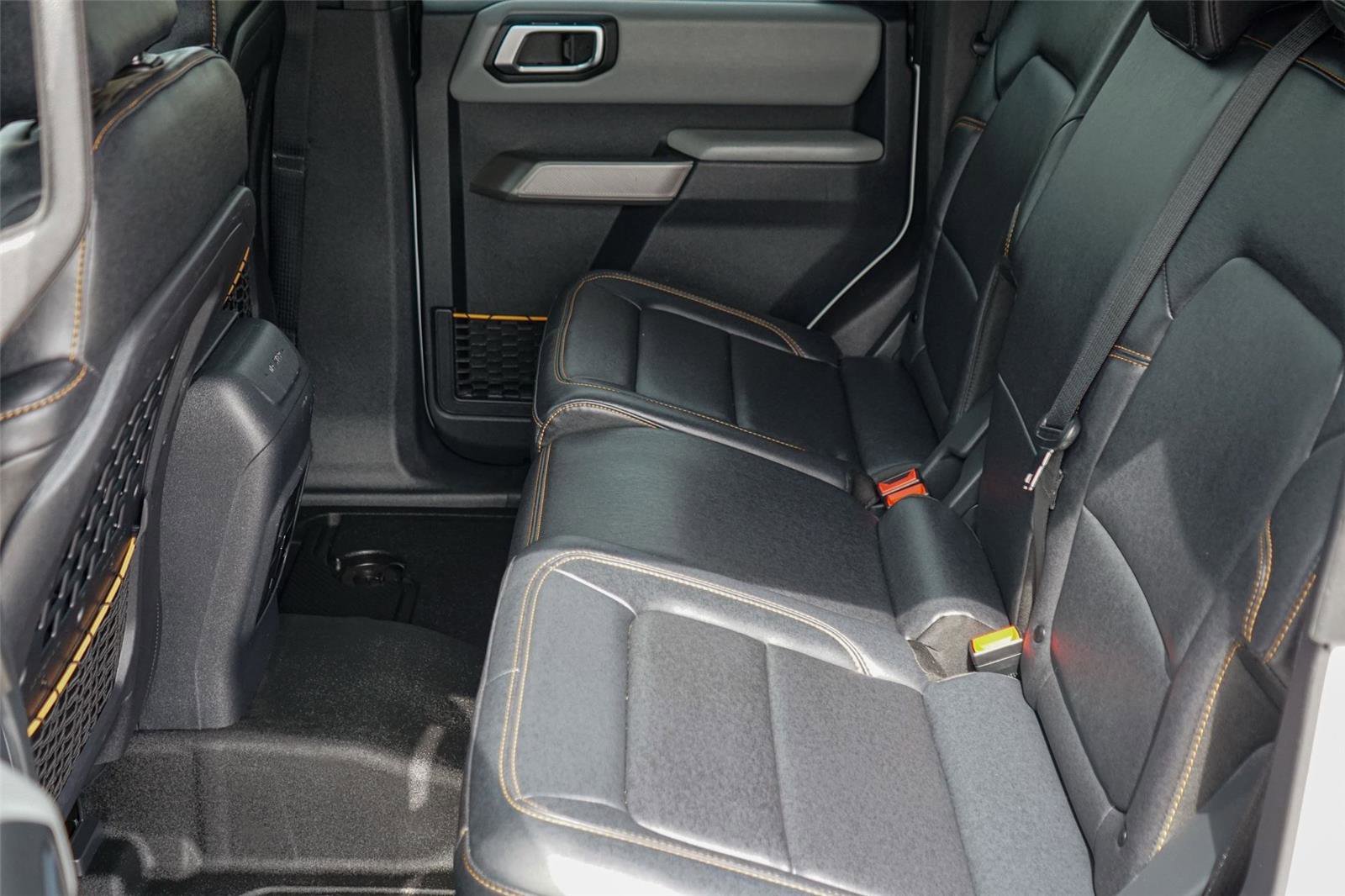 Used 2022 Ford Bronco Badlands image 24