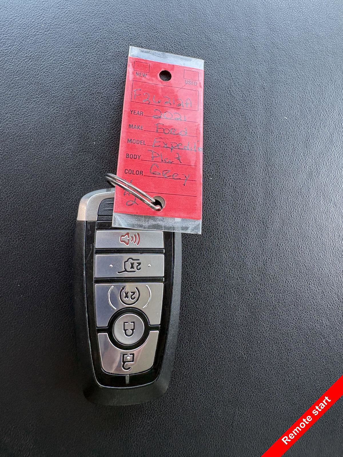 Used 2021 Ford Expedition Platinum AWD/4WD image 32