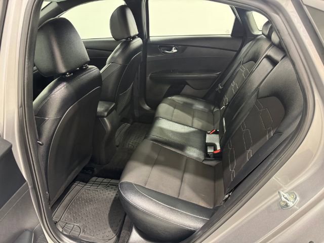 Used 2023 Kia Forte GT-Line w/ GT-Line Premium Package image 40