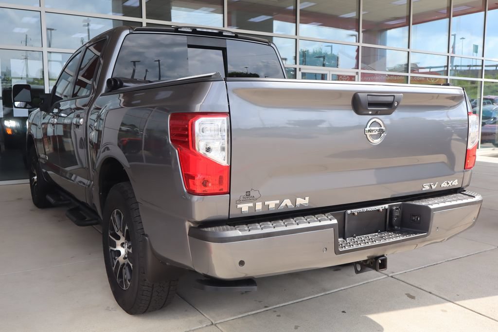 Used 2021 Nissan Titan SV w/ SV Convenience Package AWD/4WD image 6