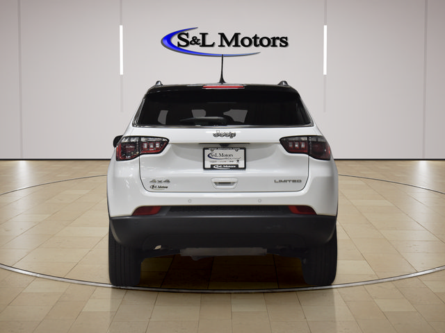 Used 2025 Jeep Compass Limited AWD/4WD image 5