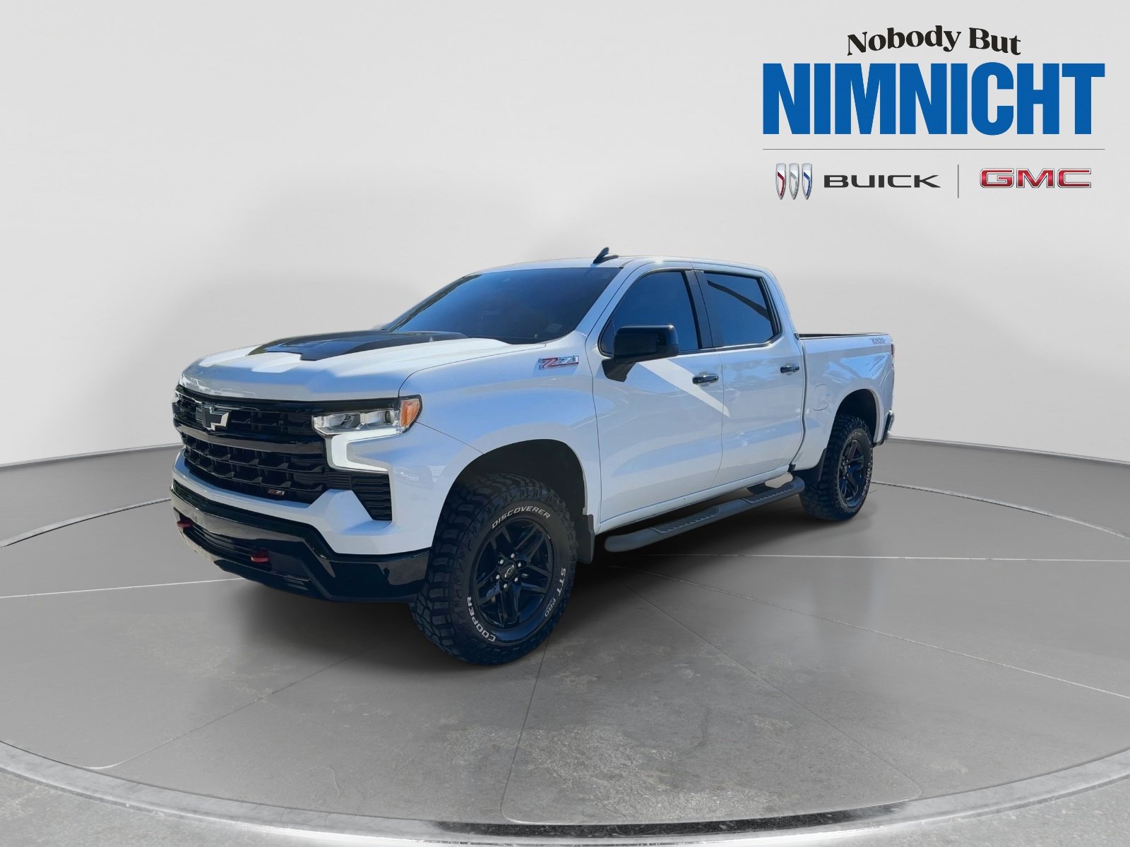 Used 2023 Chevrolet Silverado 1500 LT Trail Boss w/ Protection Package AWD/4WD image 4