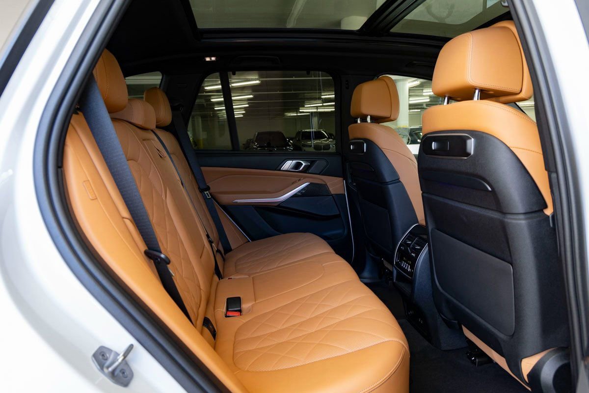 Used 2024 BMW X5 M60i image 29