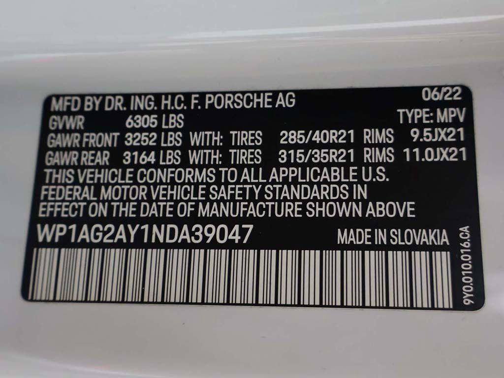 Used 2022 Porsche Cayenne GTS image 59