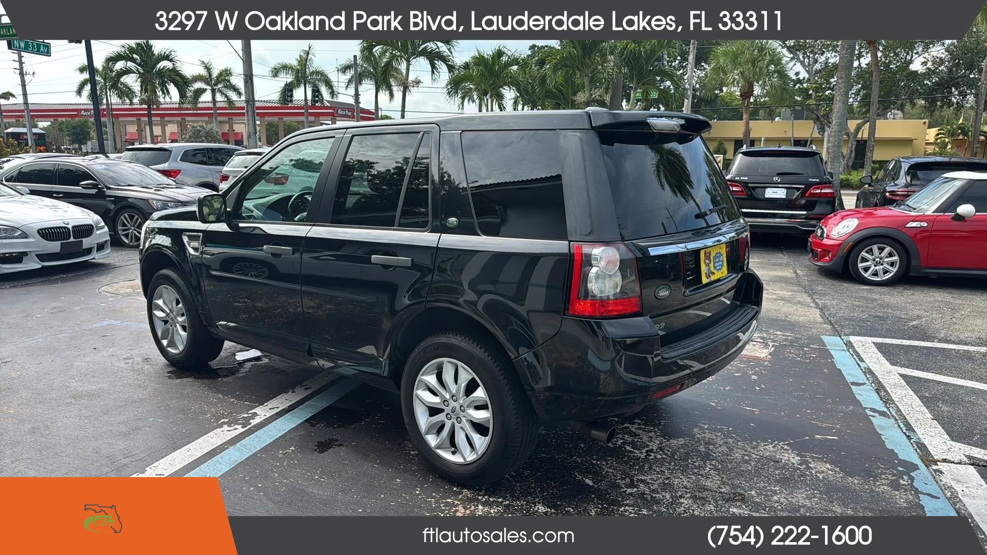 Used 2011 Land Rover LR2 HSE AWD/4WD image 8