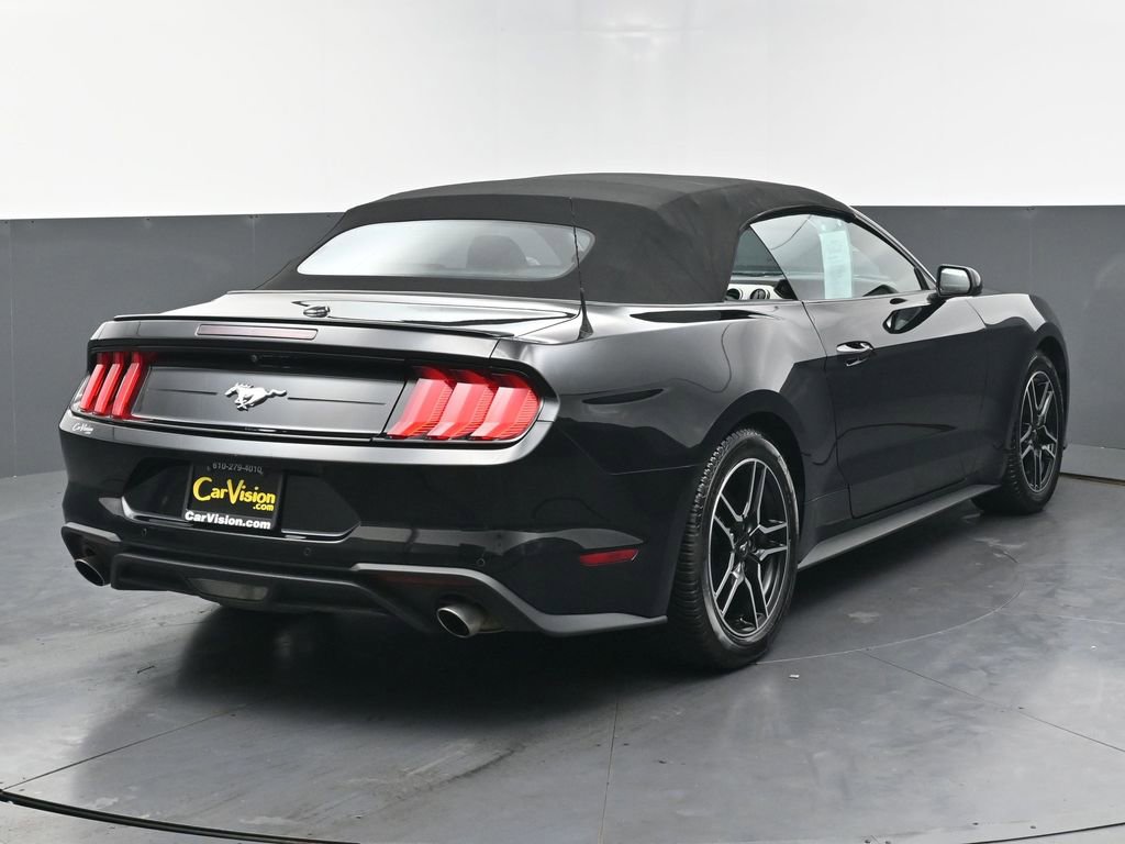 Used 2022 Ford Mustang Premium image 5