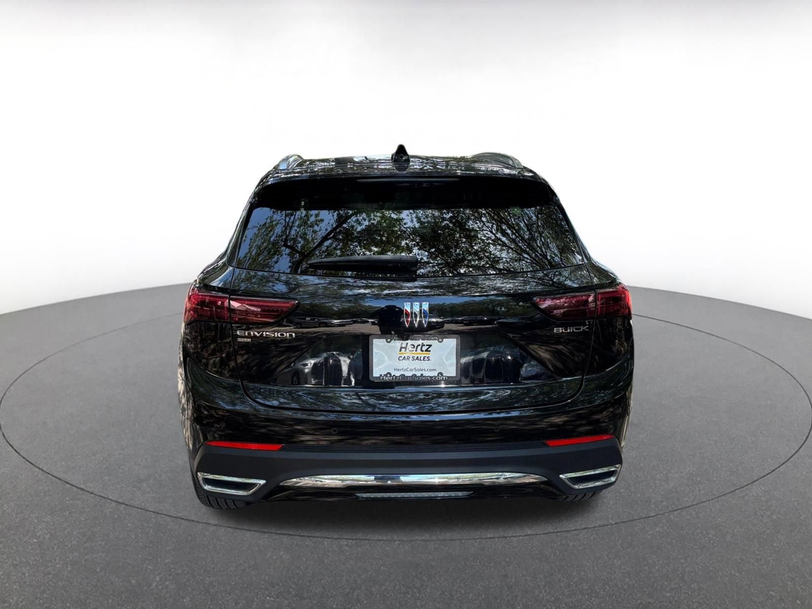 Used 2024 Buick Envision Preferred AWD/4WD image 10