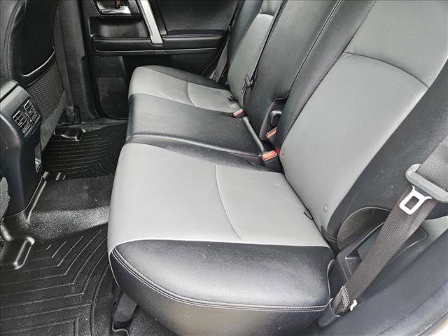 Used 2022 Toyota 4Runner SR5 Premium w/ Moonroof Package RWD image 17
