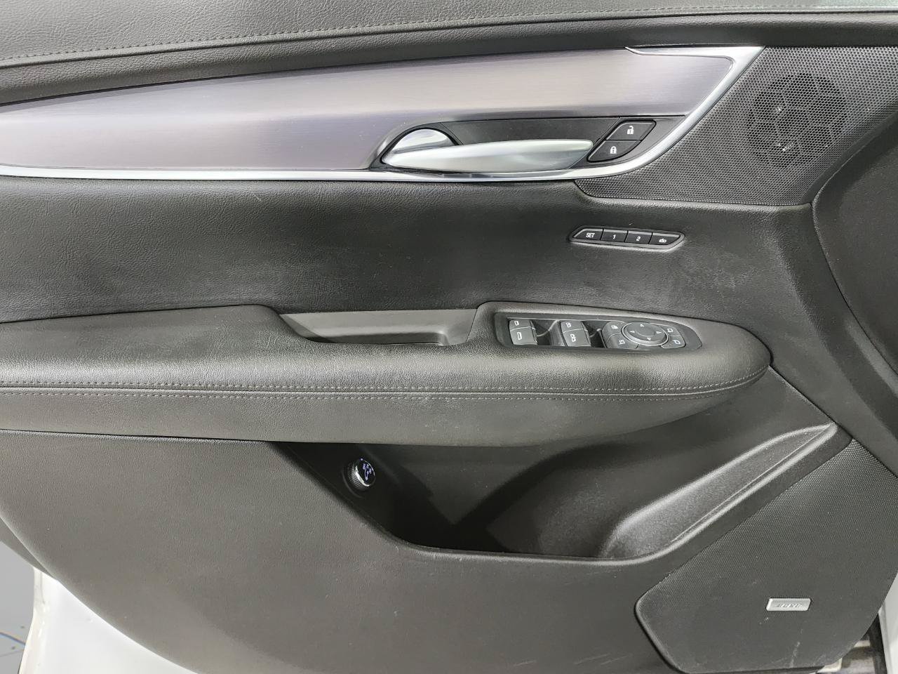Used 2019 Cadillac XT5 Luxury AWD/4WD image 11