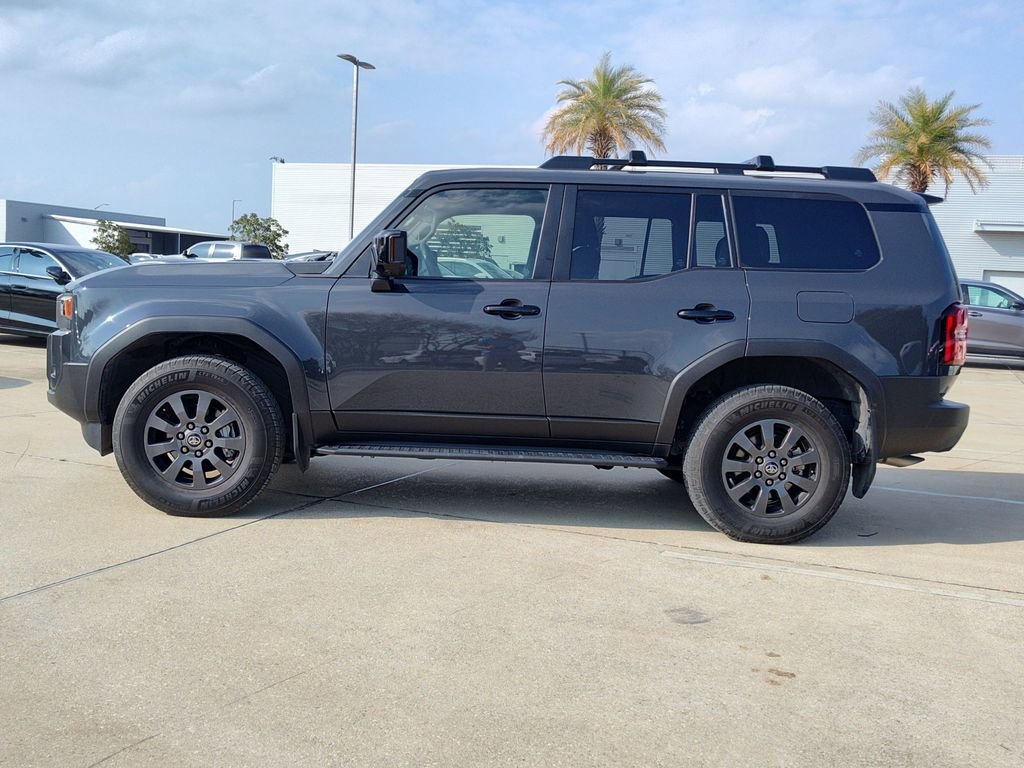 Used 2024 Toyota Land Cruiser image 4