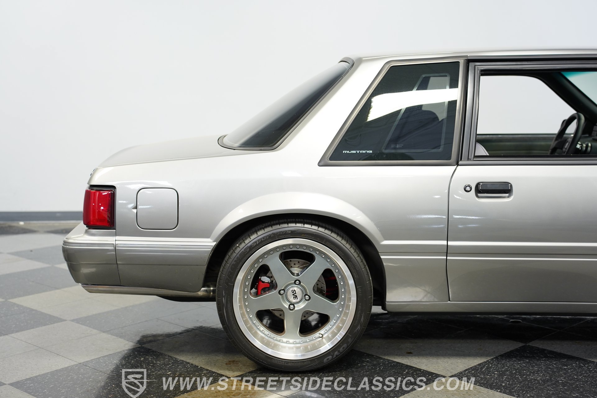 Used 1987 Ford Mustang LX RWD image 26