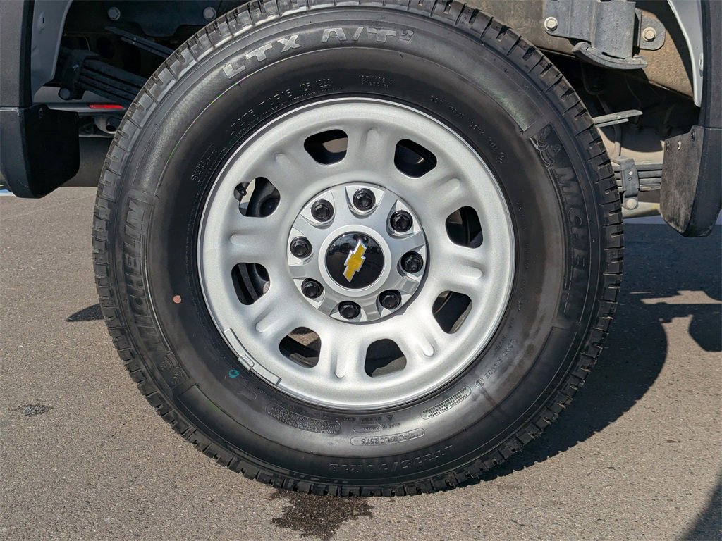 Used 2023 Chevrolet Silverado 3500 W/T image 39