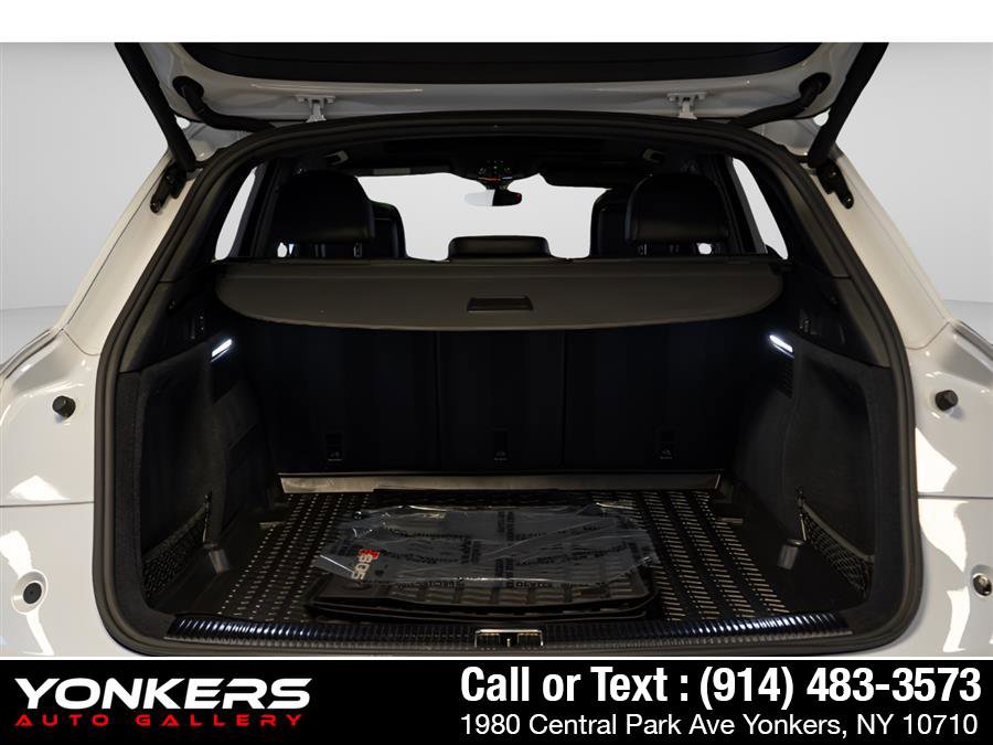 Used 2020 Audi SQ5 Premium Plus w/ Premium Plus Package image 37