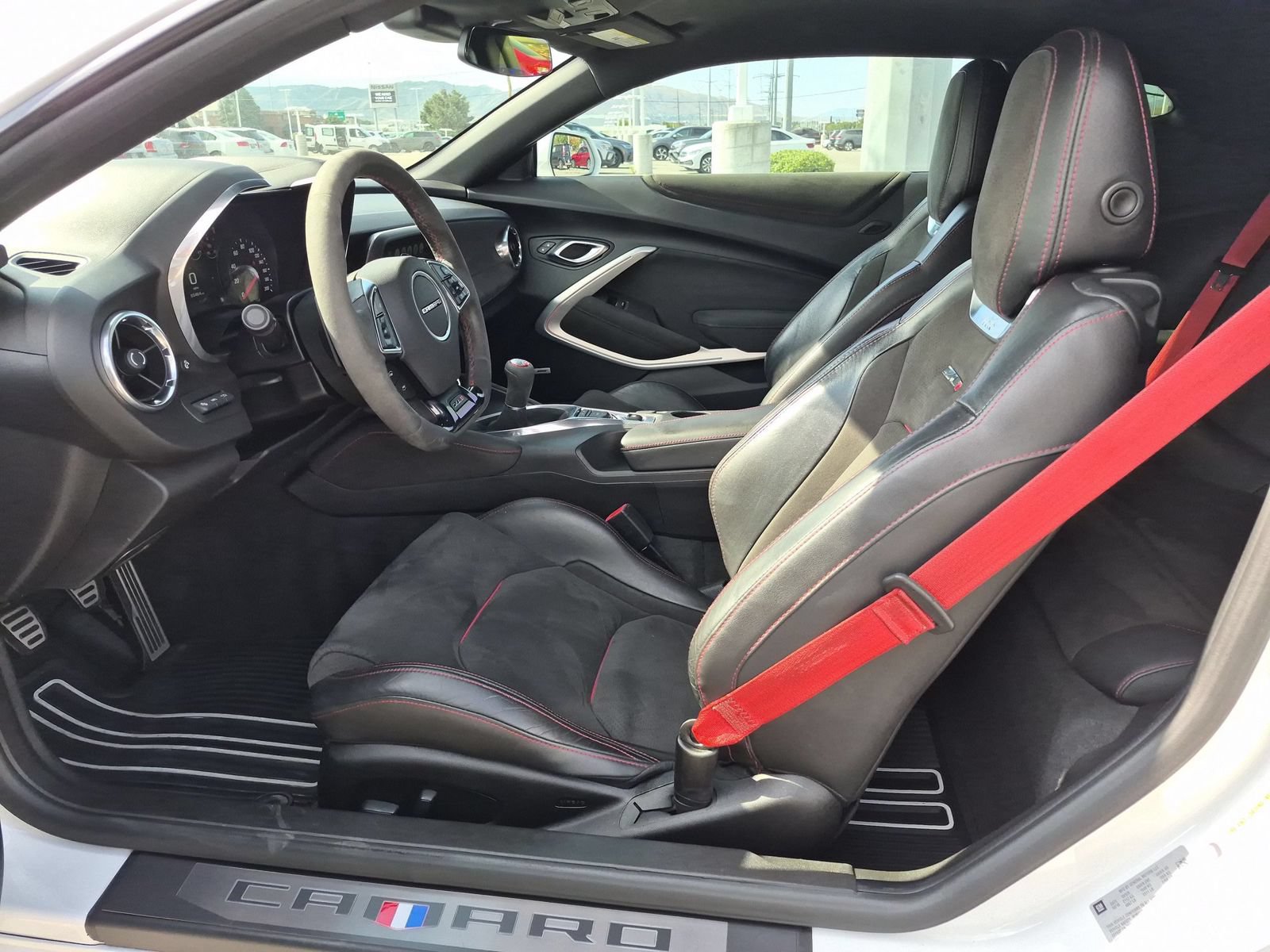 Used 2018 Chevrolet Camaro ZL1 RWD image 14