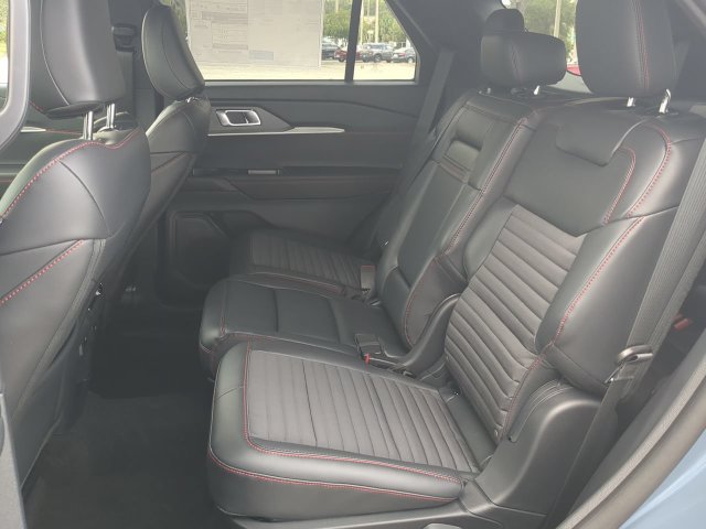 New 2026 Ford Explorer ST-Line RWD image 15