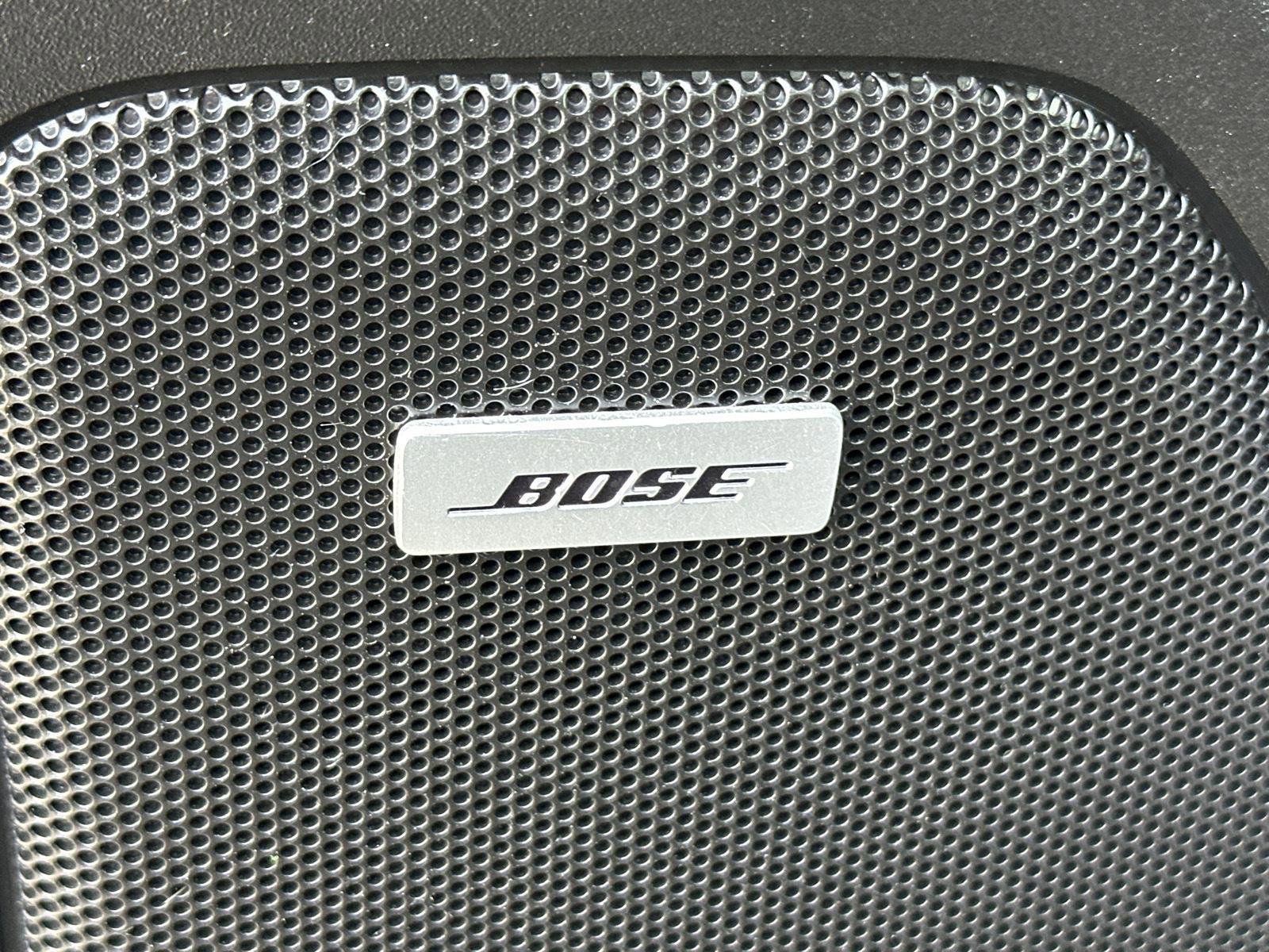 Used 2023 GMC Sierra 3500 Denali w/ Denali Black Diamond Edition image 12