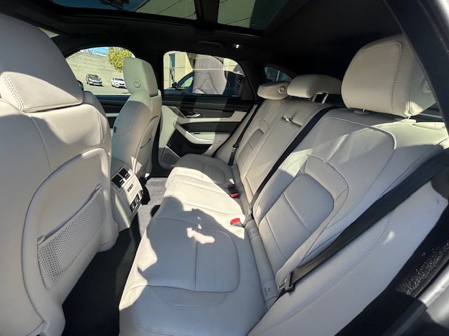 New 2025 Jaguar F-PACE R-Dynamic S image 16