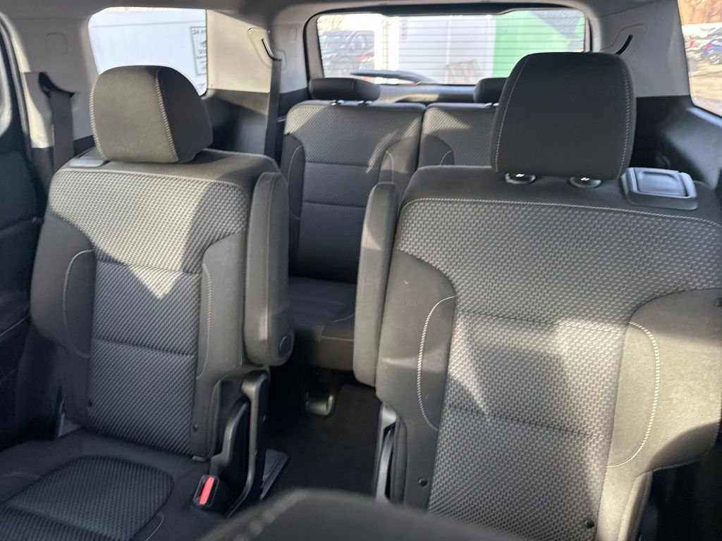 Used 2023 GMC Acadia SLE w/ Elevation Edition image 17