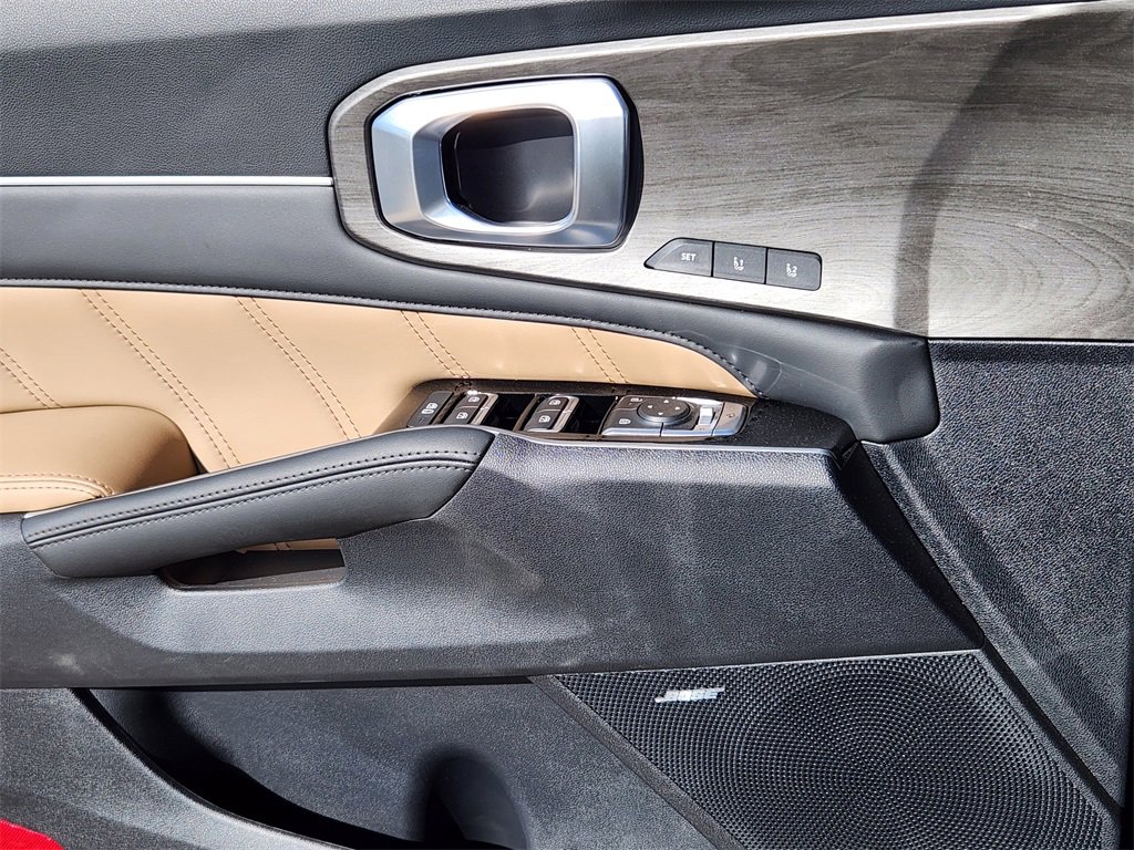 New 2026 Kia Sorento SX Prestige w/ Olive Brown Leather Package image 6