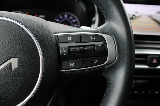 Used 2023 Kia K5 GT image 10