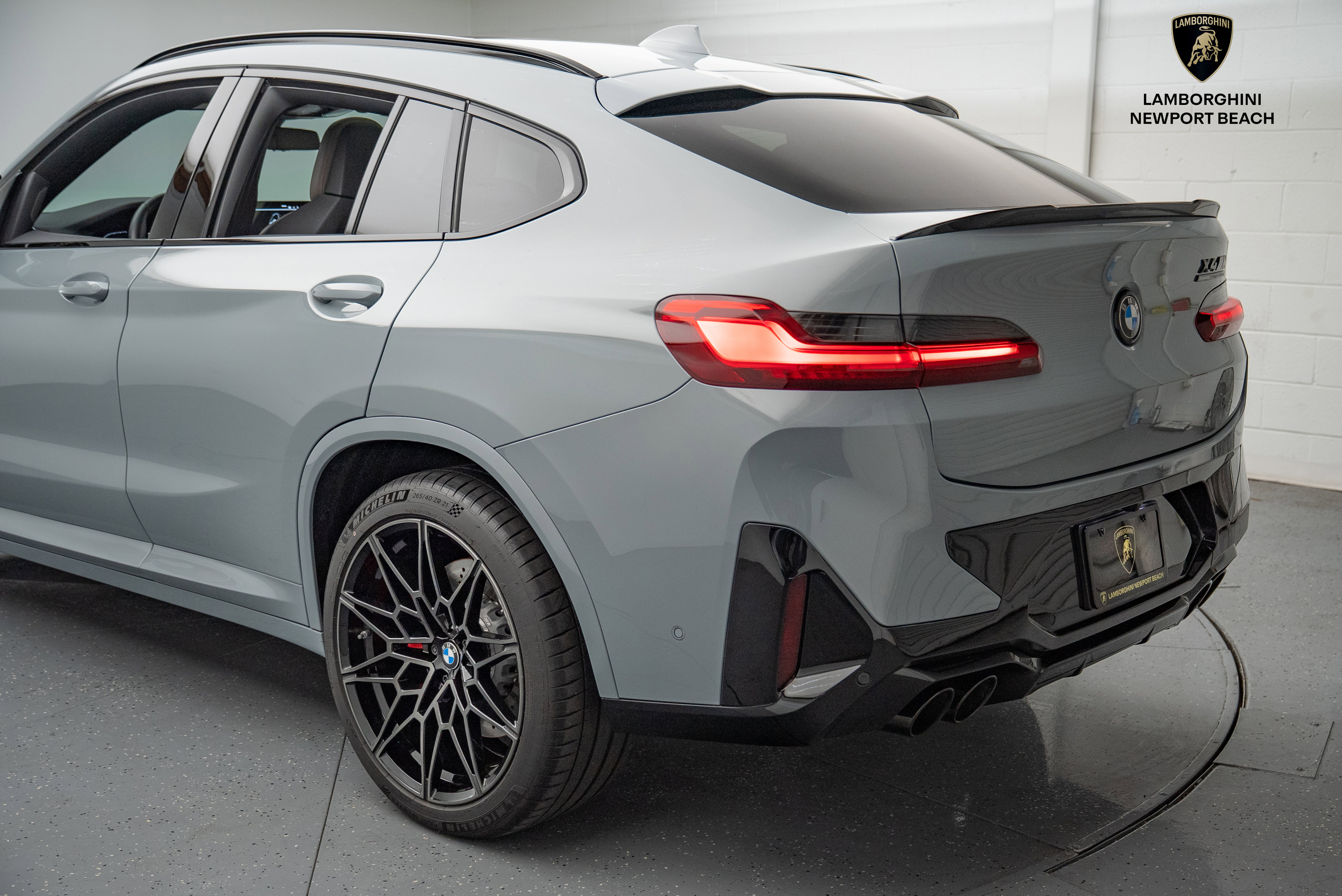 Used 2025 BMW X4 M w/ Competition Package image 13