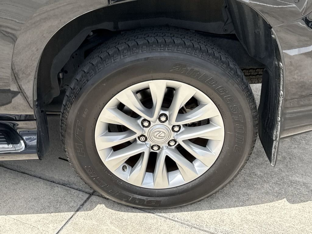 Used 2021 Lexus GX 460 Premium w/ Premium Package image 31