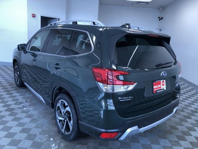 Used 2023 Subaru Forester Touring image 13