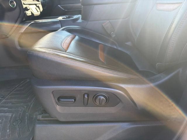Used 2021 GMC Sierra 1500 AT4 w/ AT4 Premium Package AWD/4WD image 35