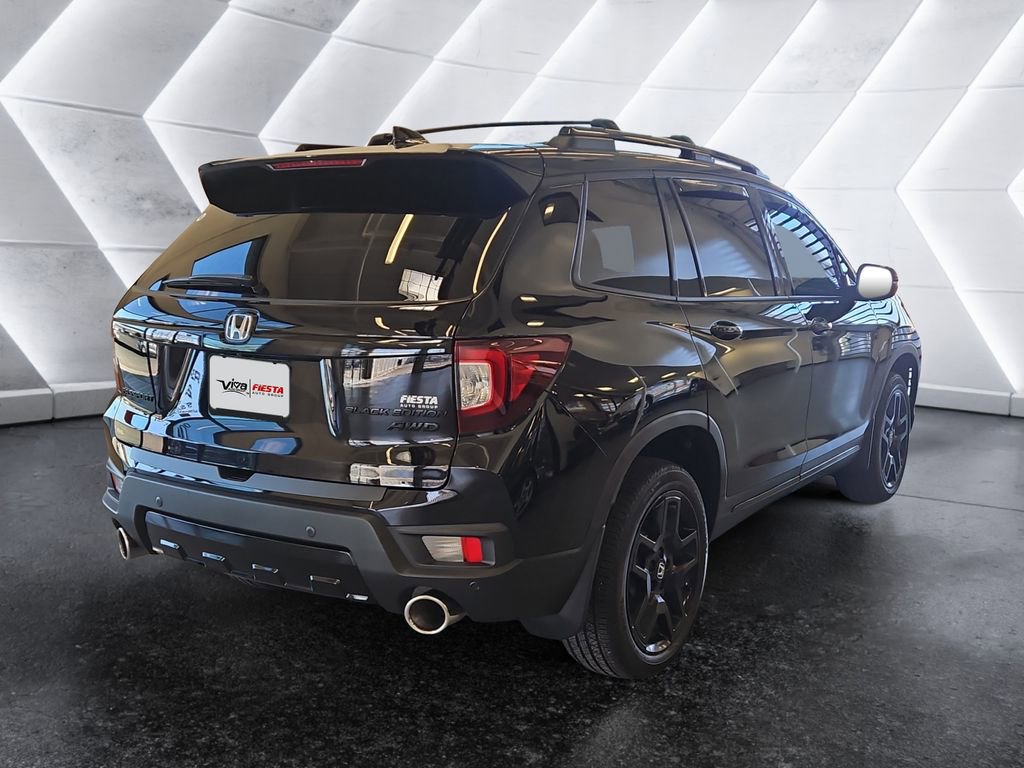 Used 2024 Honda Passport Black Edition image 4