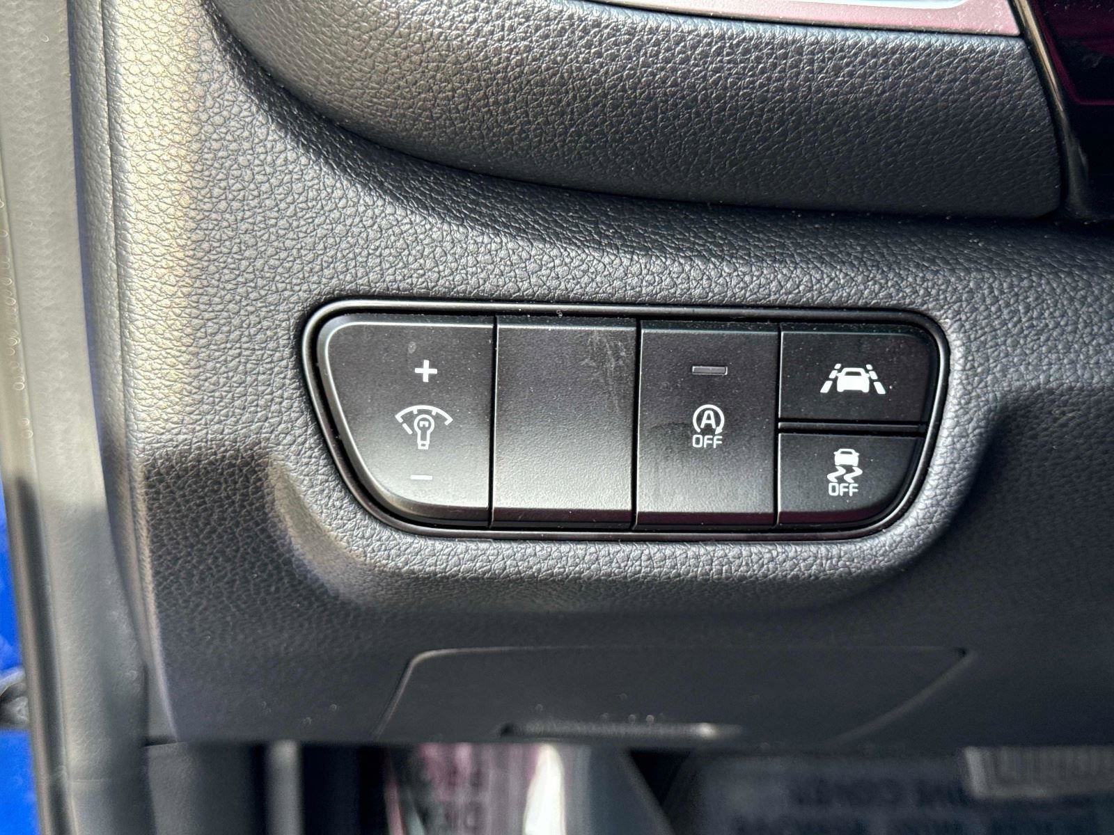 Used 2021 Kia Seltos EX image 29