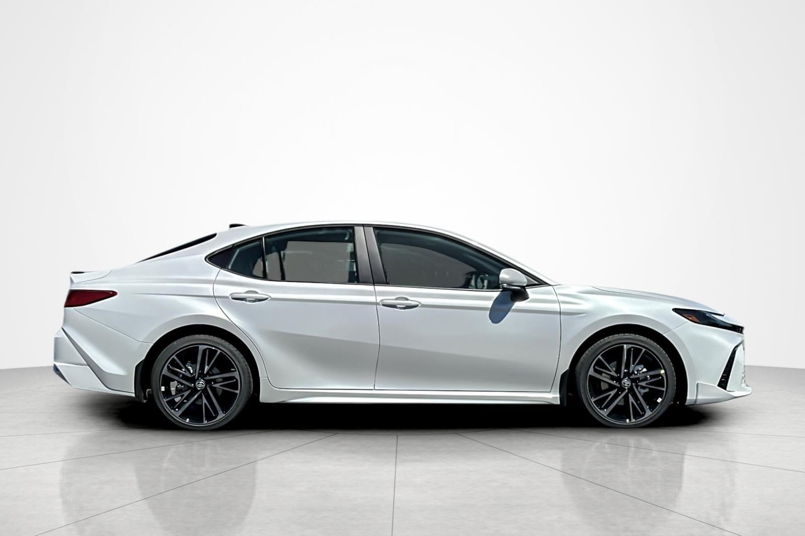 New 2026 Toyota Camry XSE AWD/4WD image 6