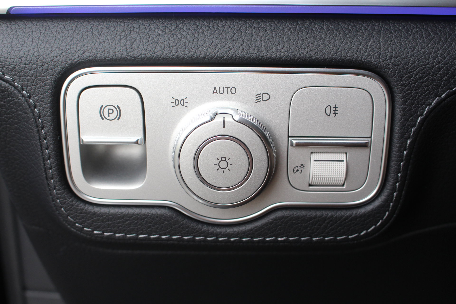 New 2026 Mercedes-Benz GLS 580 4MATIC image 26