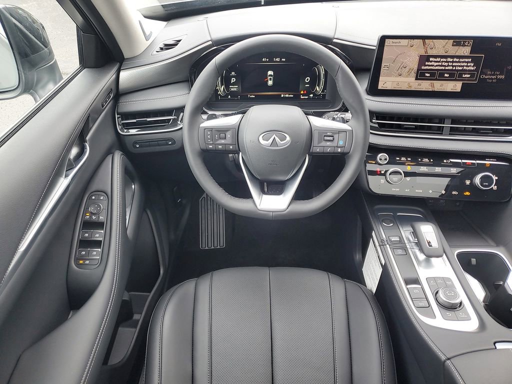 Certified 2025 INFINITI QX60 Luxe w/ Lighting Package (N94) image 5