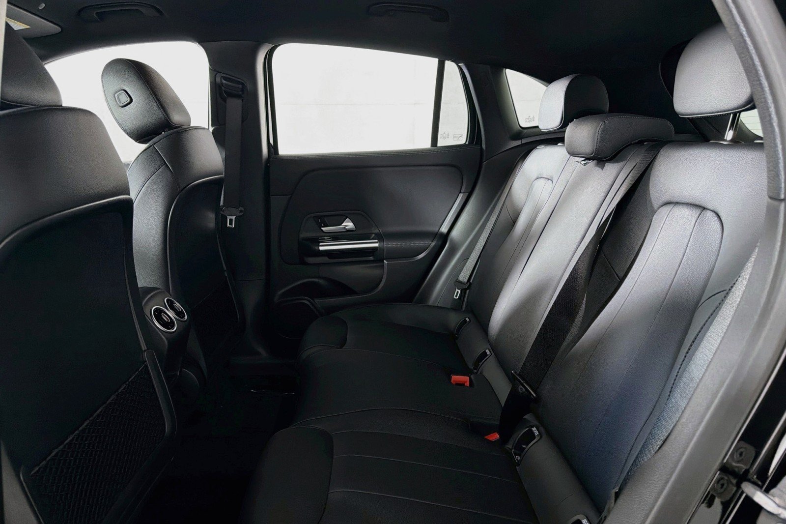 New 2026 Mercedes-Benz GLA 250 image 7