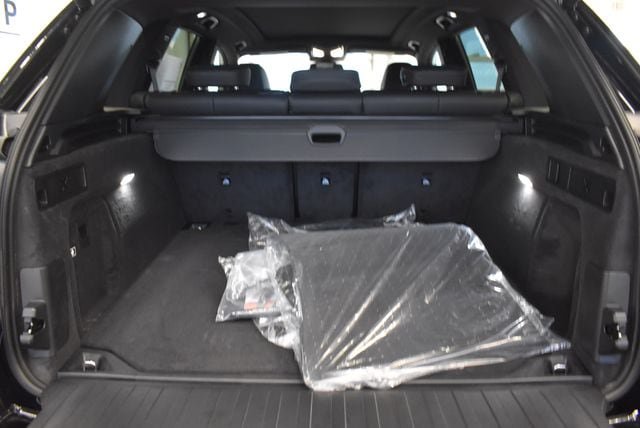 New 2026 BMW X5 xDrive40i w/ Premium Package AWD/4WD image 16